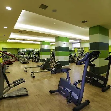 Otel Ganita Club &