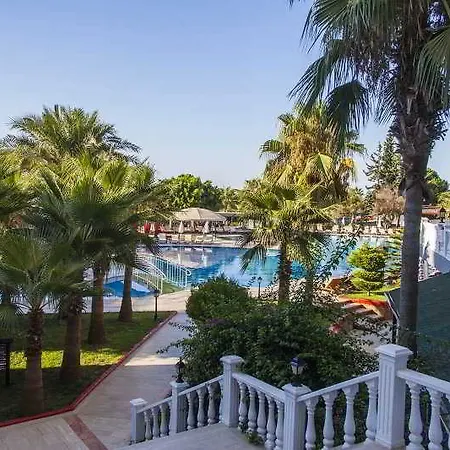 Otel Ganita Club & 5*