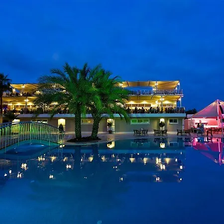 Otel Ganita Club &